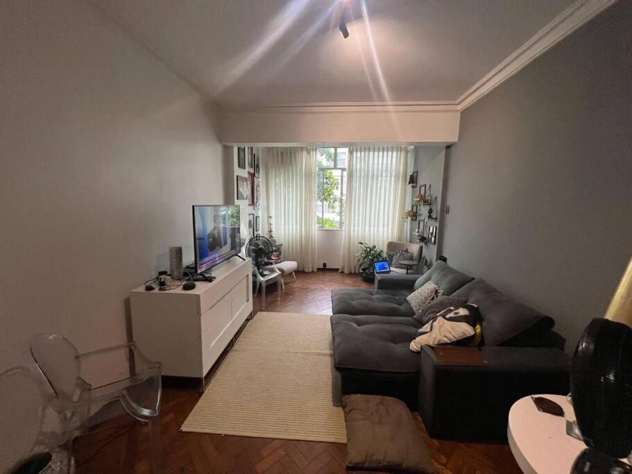 Apartamento Lindo Charmoso Ao Lado Posto 9 Praia Ipanema *